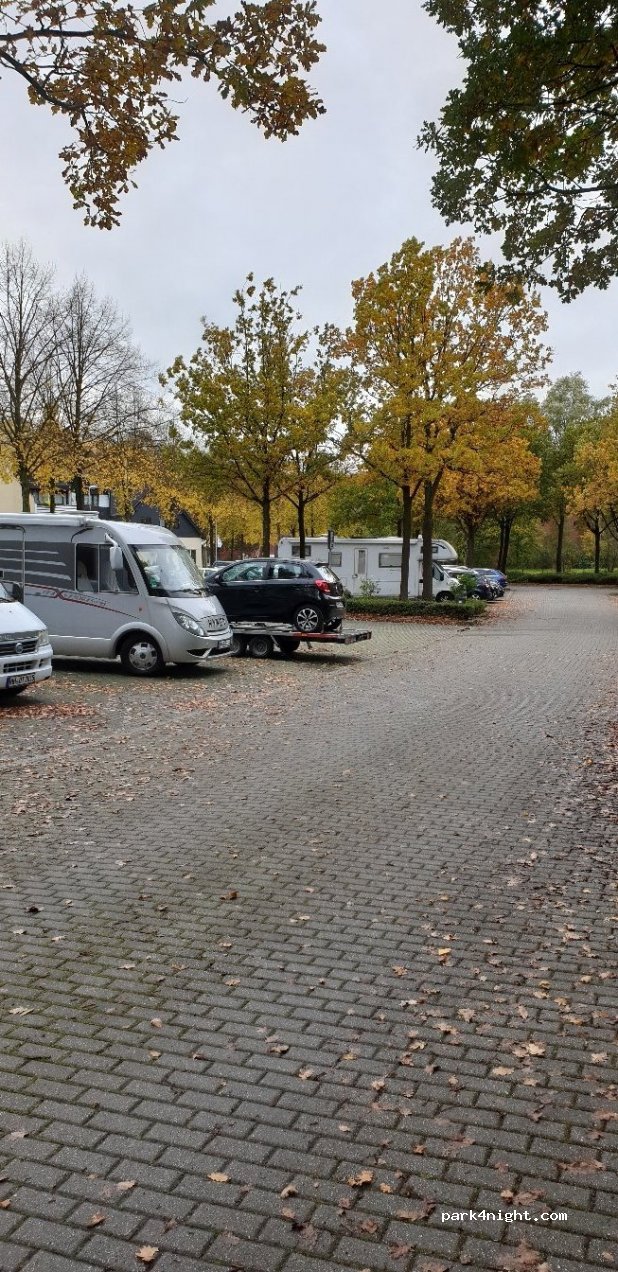 (45481) Mülheim an der Ruhr - 20 Mintarder Straße — foto