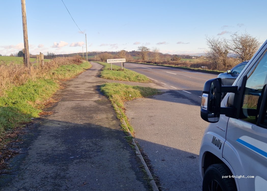 (PL17 8AY) Callington - 8 A390 — foto 2