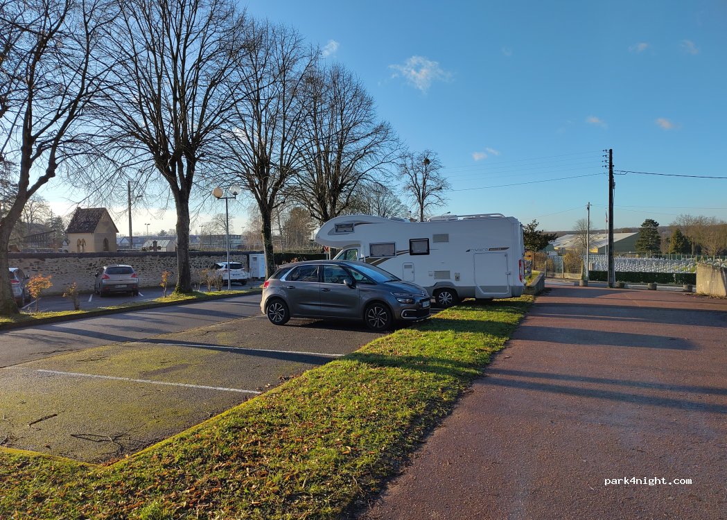 (60300) Senlis - 26 Allée des Soupirs — foto
