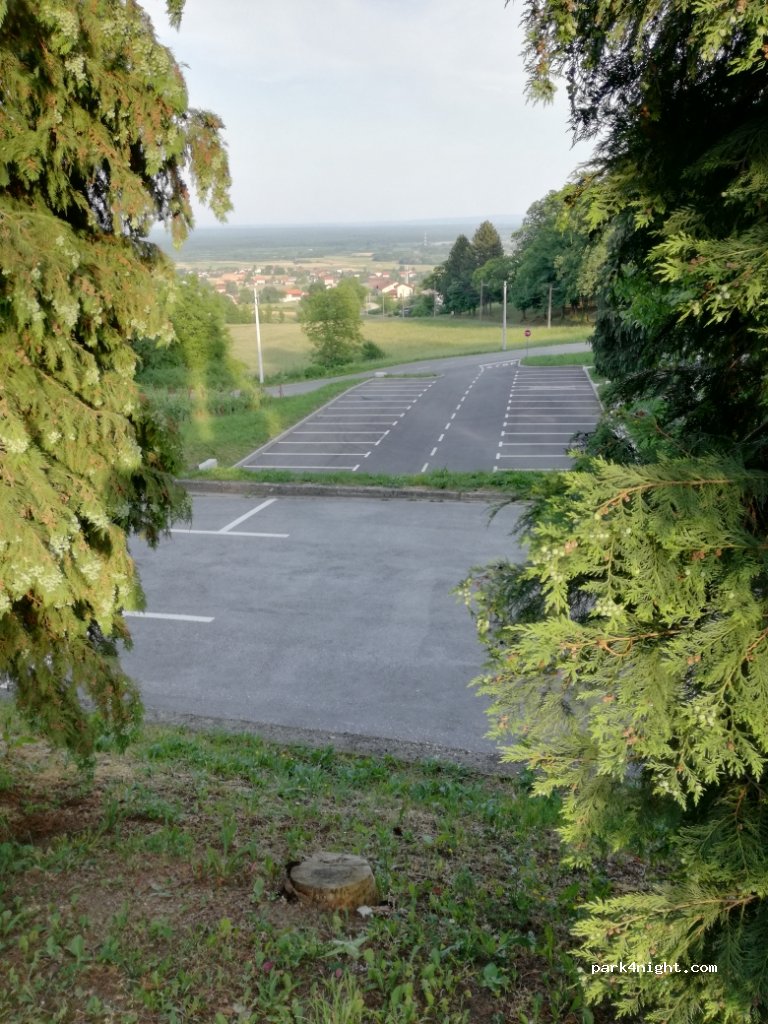 (47201) Draganić - Unnamed Road — foto 2