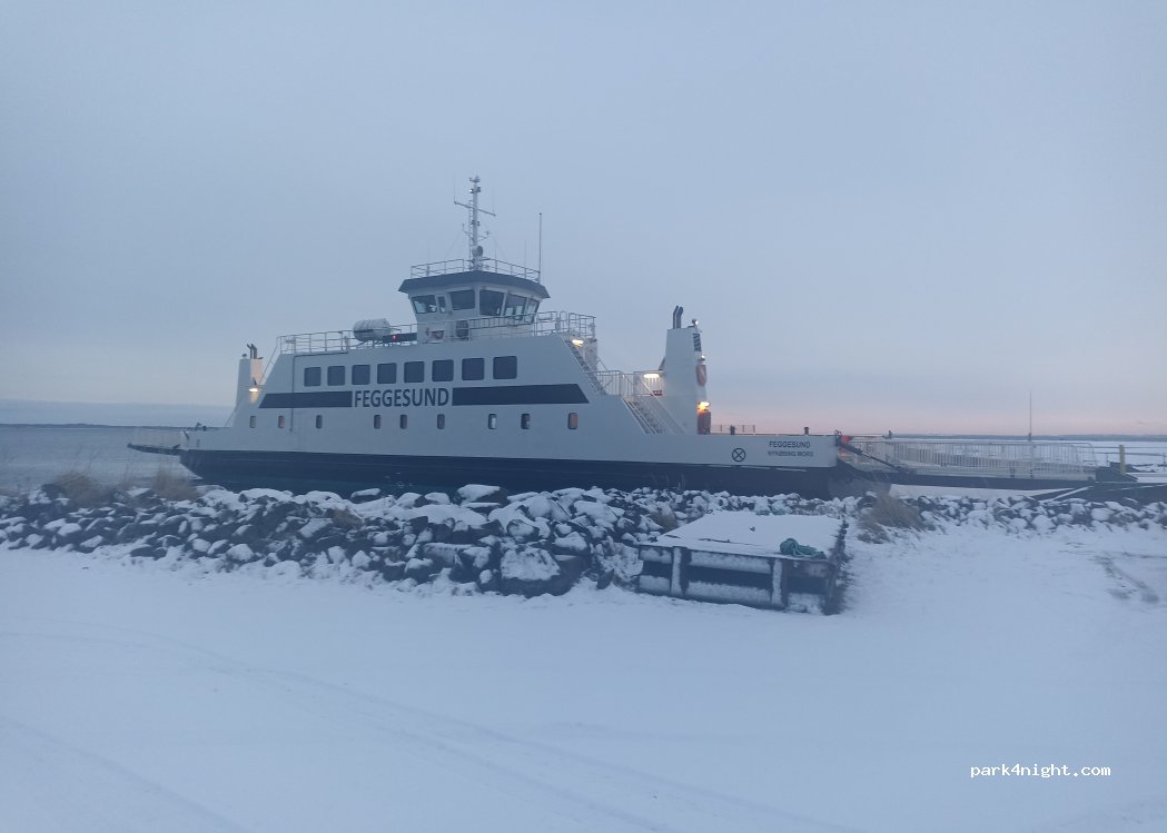 Autocamper parking Nykøbing Mors Marina — foto 2
