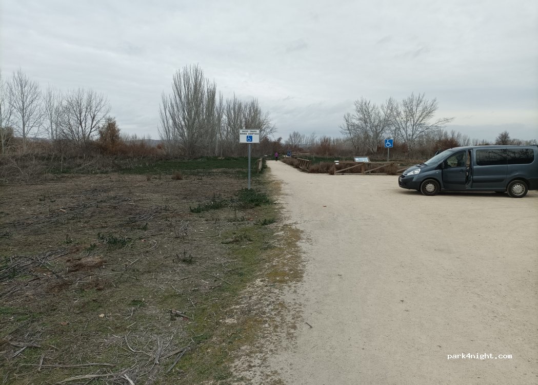 (28359) Titulcia - 22 Avenida del Jarama — foto 2