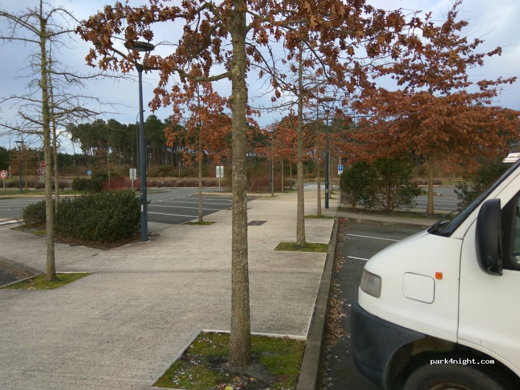 (33840) Escaudes - Autoroute de Gascogne — foto 2