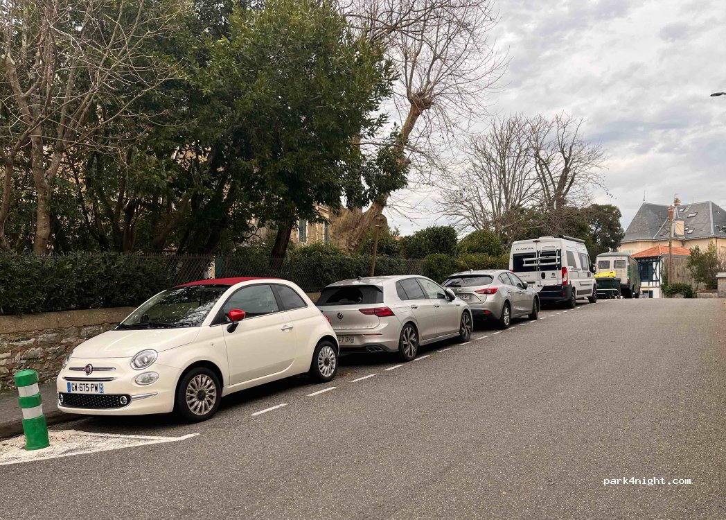 (64200) Biarritz - 29 Rue Jules Ferry — foto