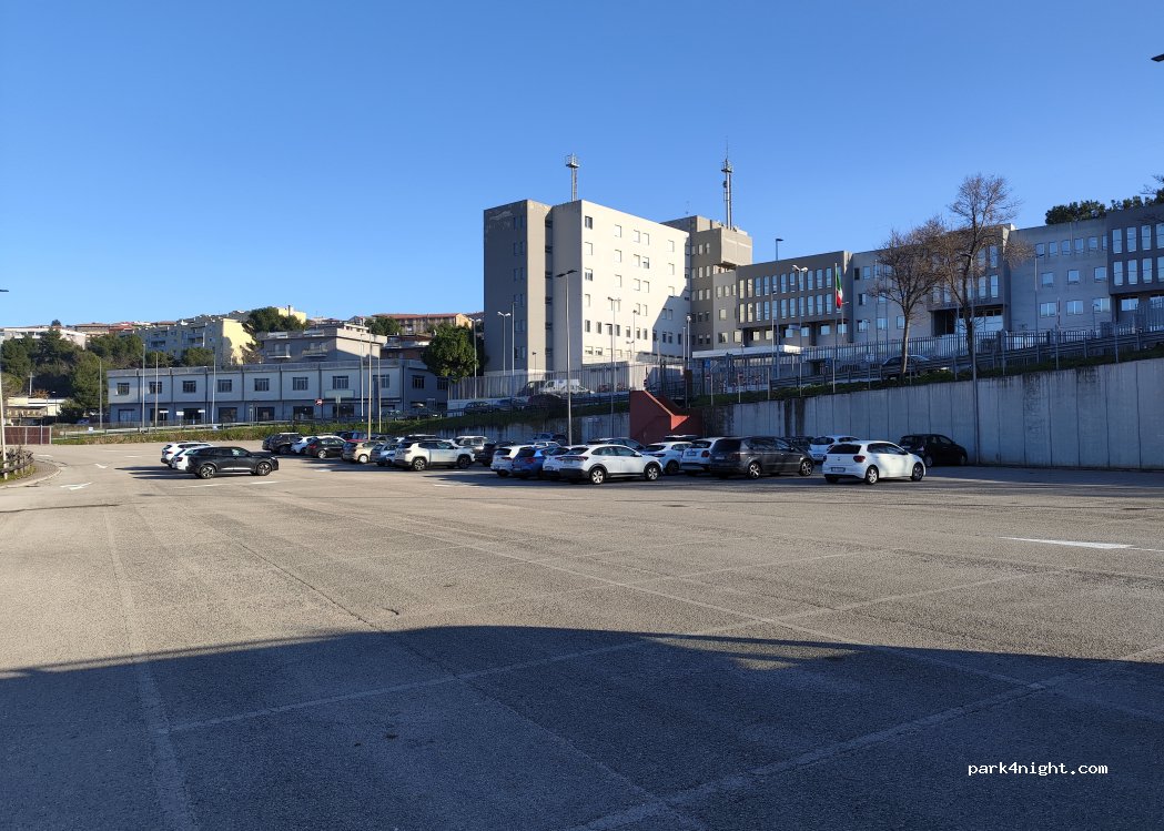 (60128) Ancona - 83f Via della Montagnola — foto