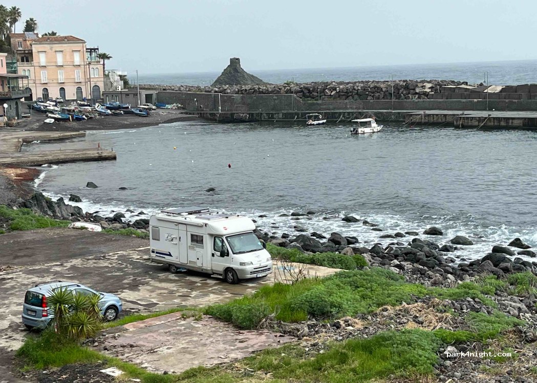 (95024) Acireale - 2 Via Scalo Grande — foto 2