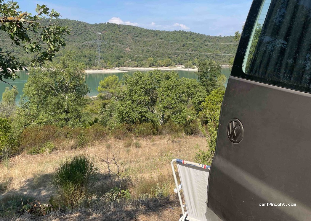 (83440) Tanneron - Route du Lac — foto 2