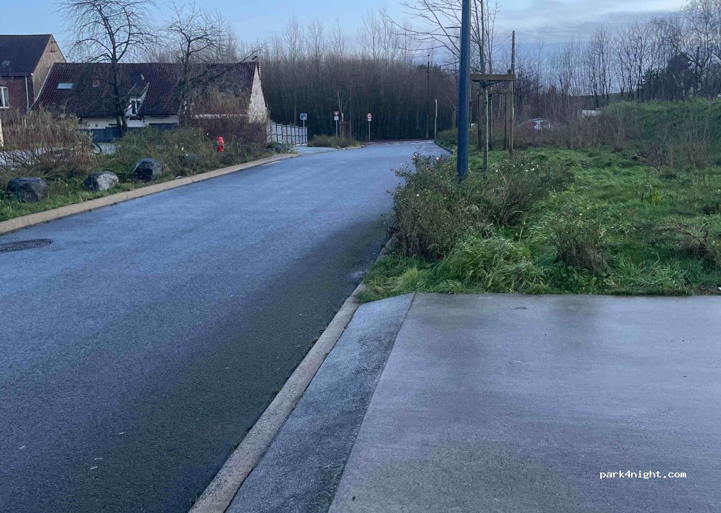 (59250) Halluin - 186 Rue de la Lys — foto