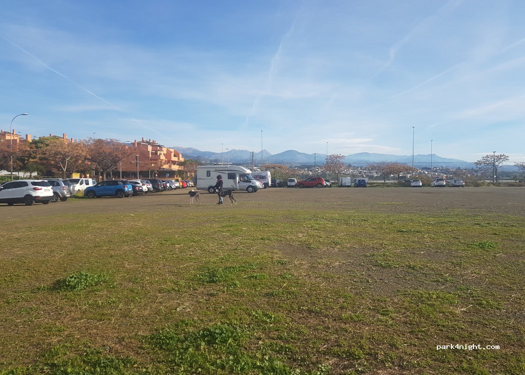 (29740) Torre del Mar - 3 Avenida Dolores Ibárruri la Pasionaria — foto