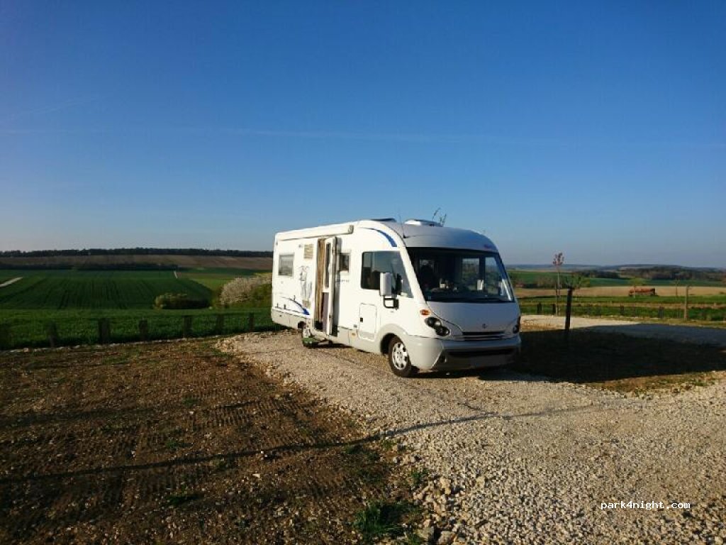 Van & Vignoble, Champagne Coquard — foto 3