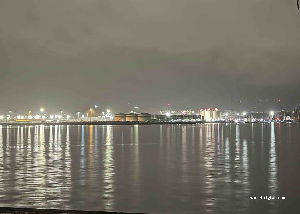 (39600) Camargo - 21 Urbanización Puerto Deportivo — foto