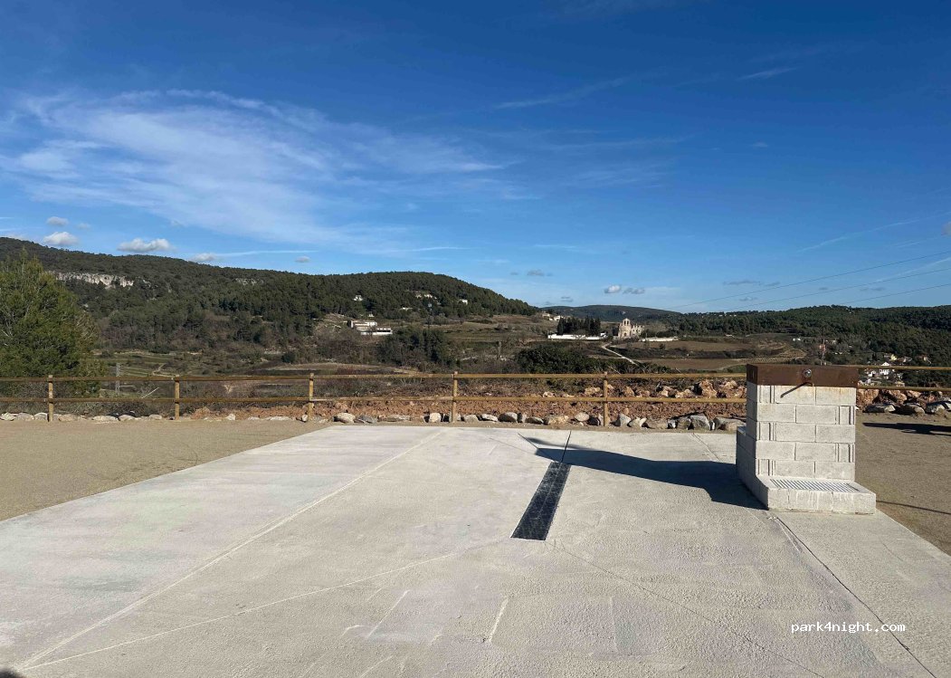 (08738) Les Fonts de Sant Bernat - 6D Calle Tres — foto 2