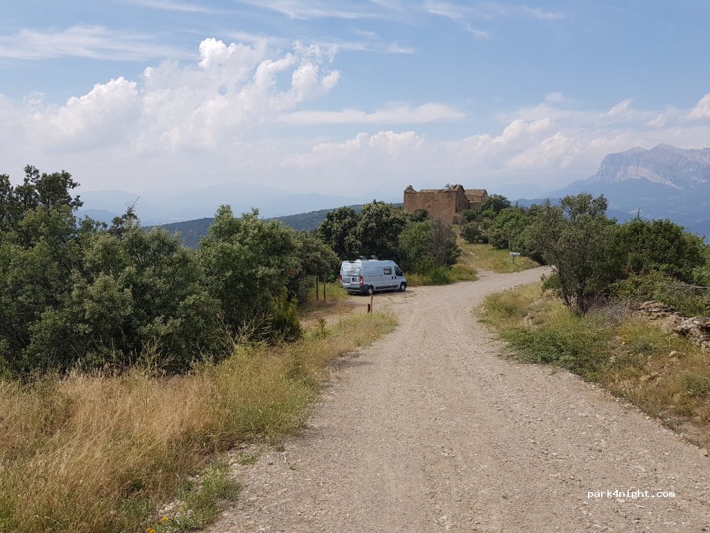 (22336) Muro de Roda - Unnamed Road — foto