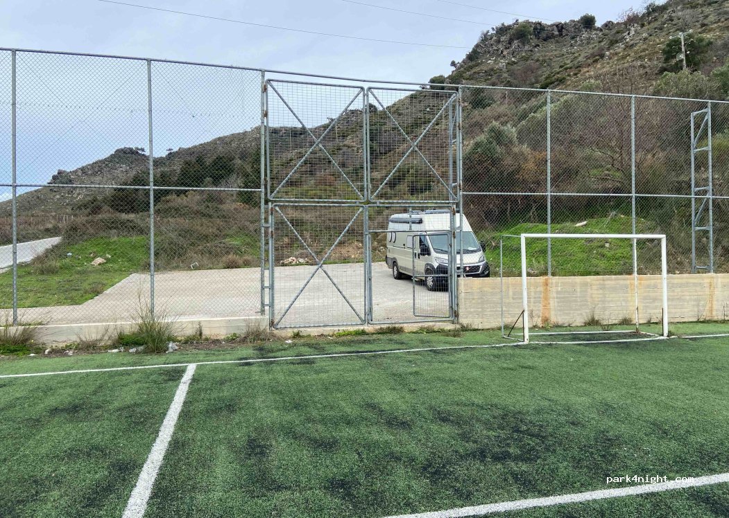 (740 55) Argiroupoli - EO Episkopis Chora Sfakion — foto