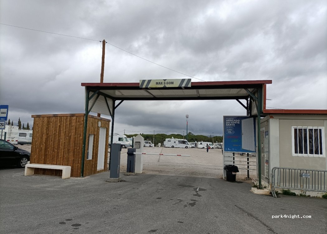 Parque de Autocaravanas Quarteira — foto 2