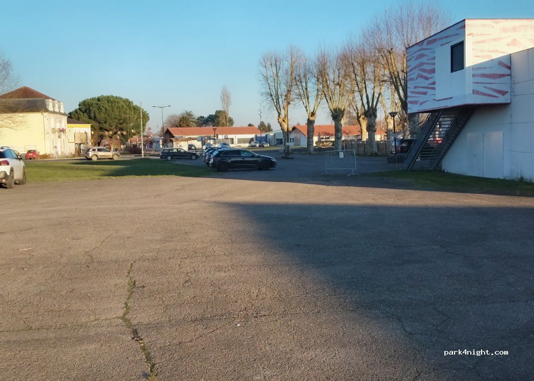(40180) Hinx - 126 Route de Dax — foto