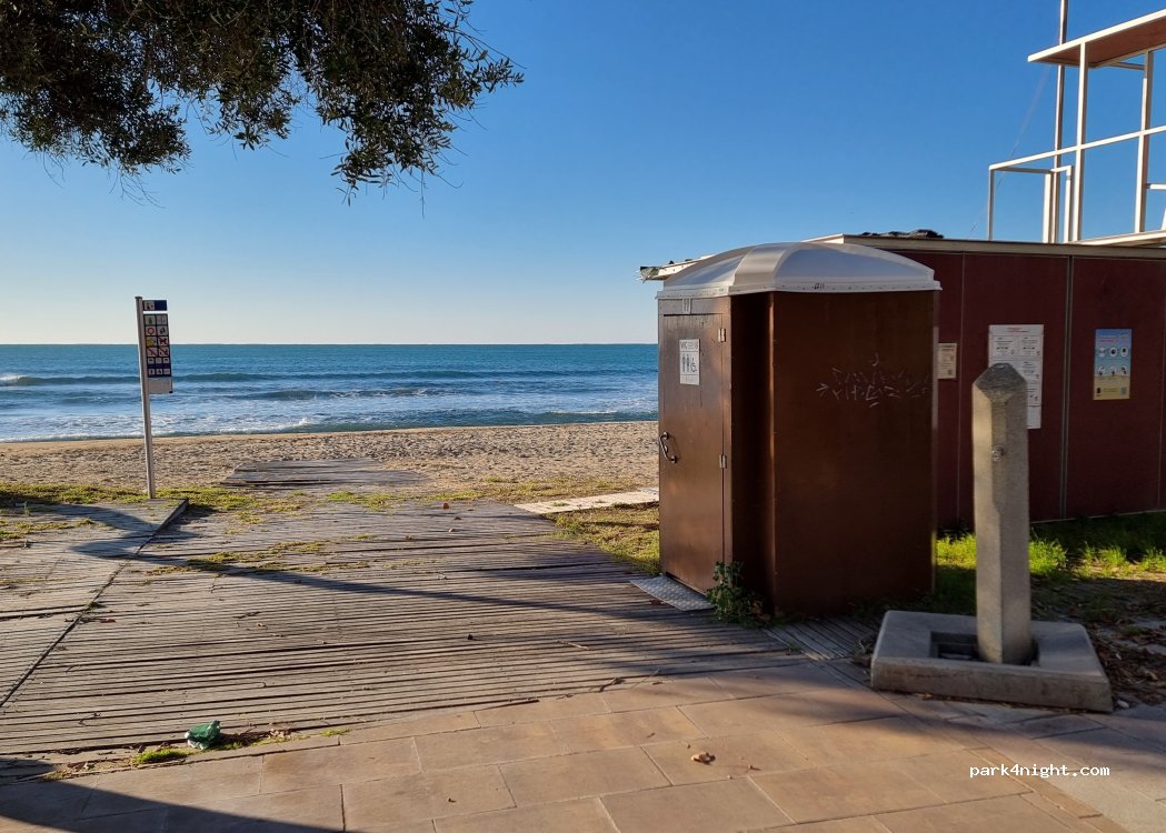 (43850) Cambrils - nº 38 Avinguda de la Diputació — foto