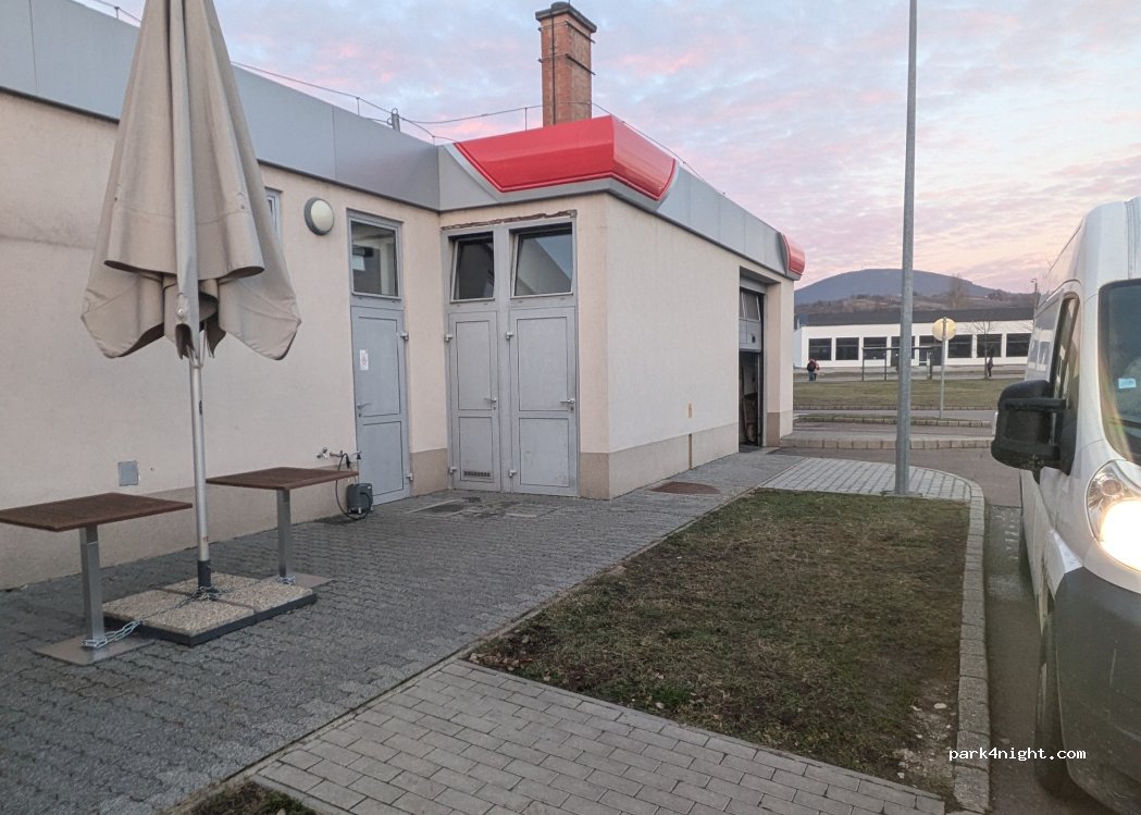 (3300) Eger - 98 II. Rákóczi Ferenc utca — foto 2