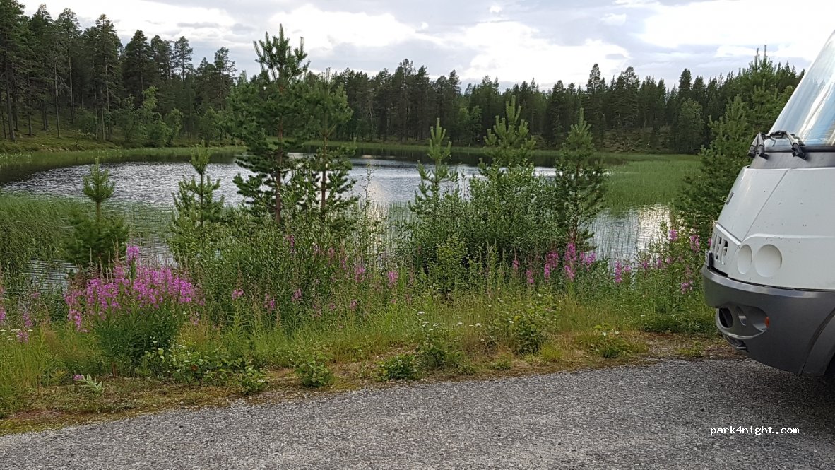 (99910) Inari - 150-152 Toivoniementie — foto