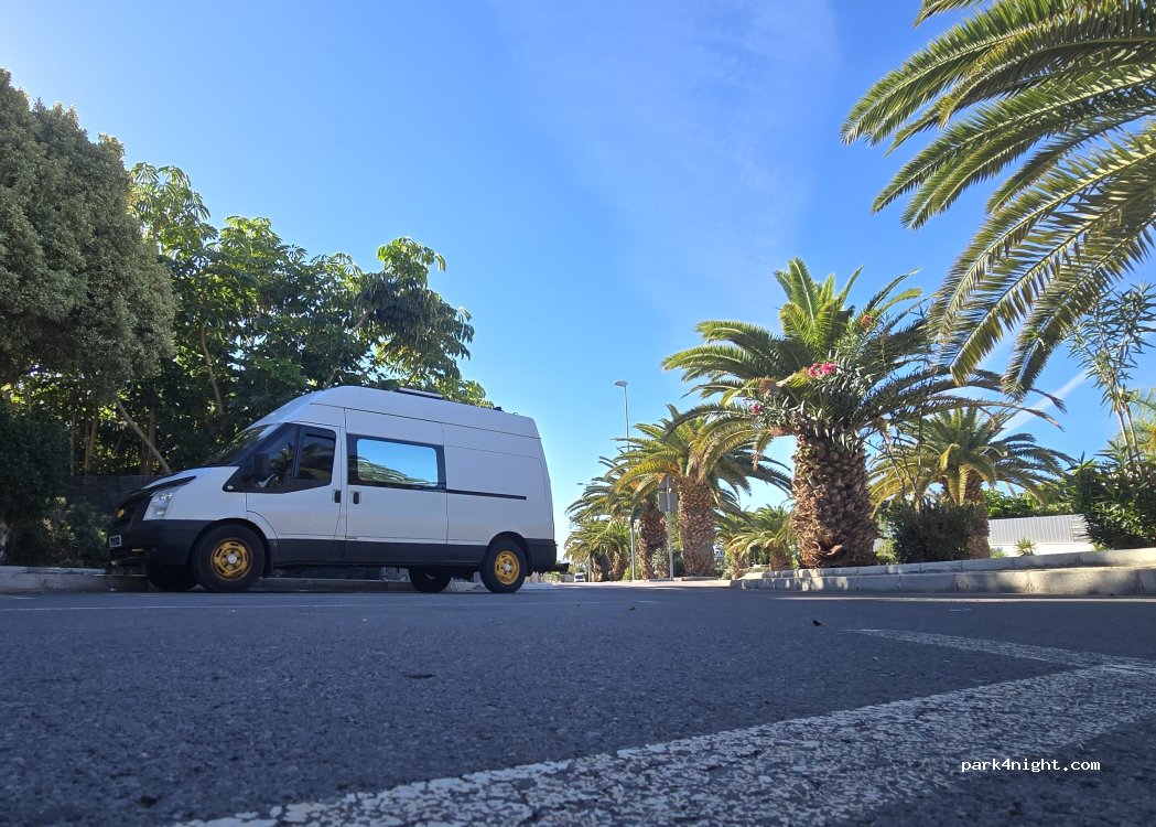 (38679) Adeje - 2187 Avenida de la Macaronesia — foto 2