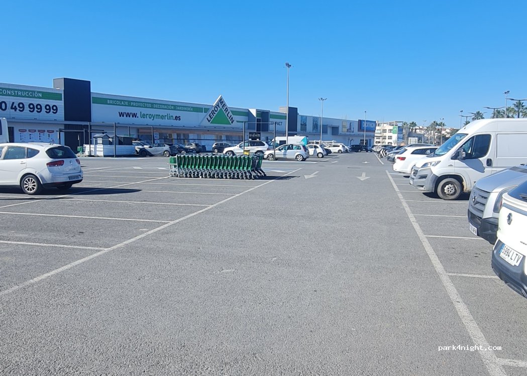 (21440) Lepe - 16 Calle e Pp Avd Andalucia Sur II — foto