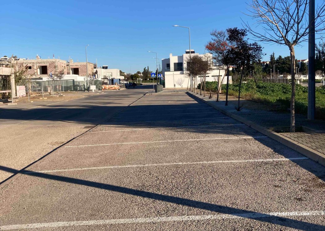 (8800-534) Tavira - 17 Rua Agostinho da Silva — foto