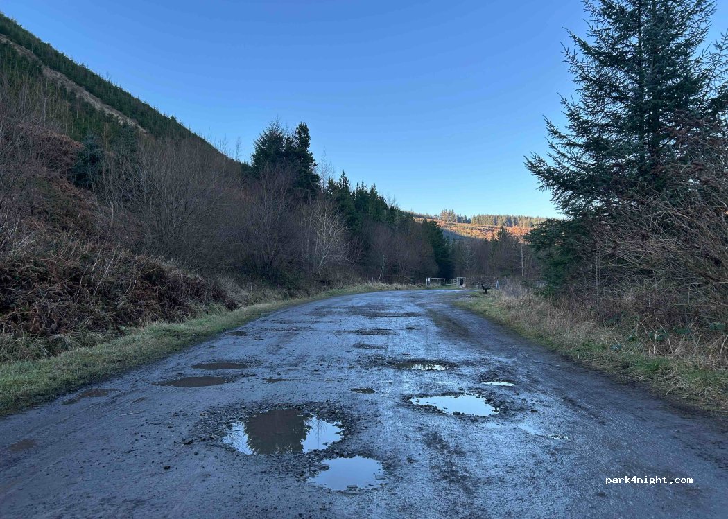 (SA12 9SS) Port Talbot - Fforch-dwm Road — foto