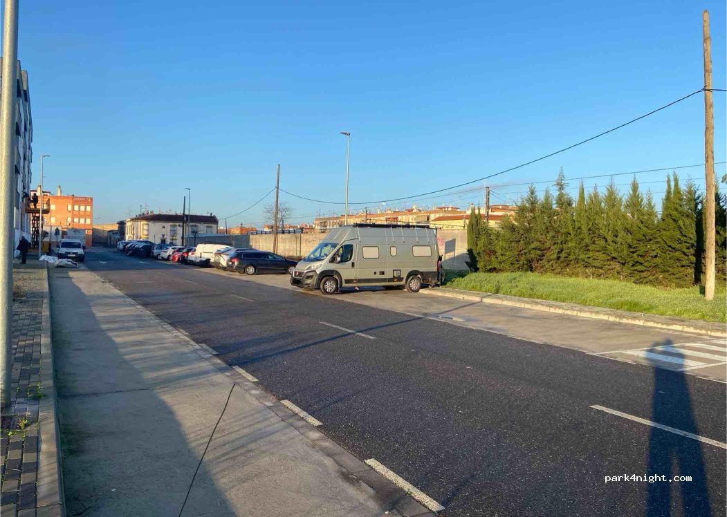 (14710) Córdoba - 36B Calle a Peri V-1 — foto