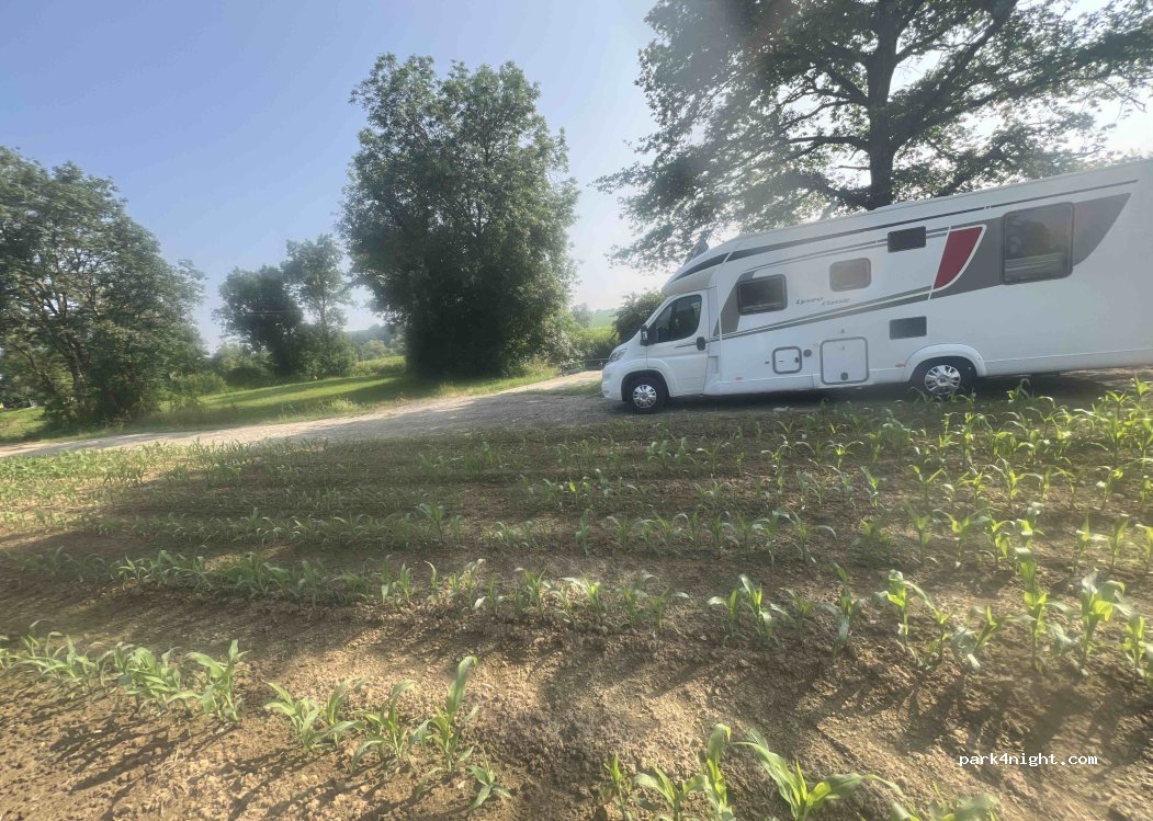 (01270) Beaupont - 853 Route du Jura — foto 3