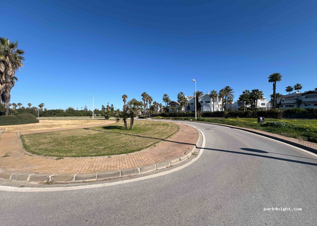(11520) Rota - 35 Calle Peña del Águila — foto