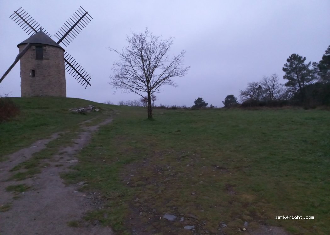 (56220) Saint-Jacut-les-Pins - 2 La Butte des 5 Moulins — foto