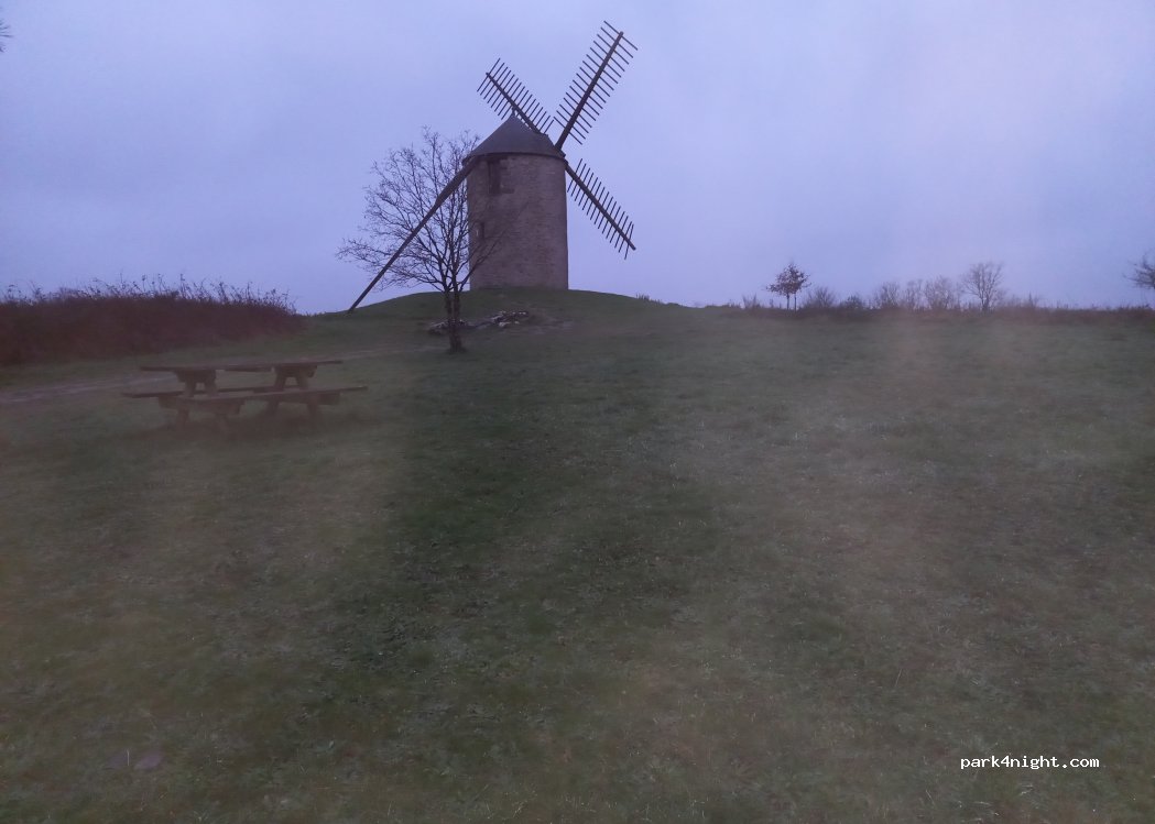 (56220) Saint-Jacut-les-Pins - 2 La Butte des 5 Moulins — foto 2