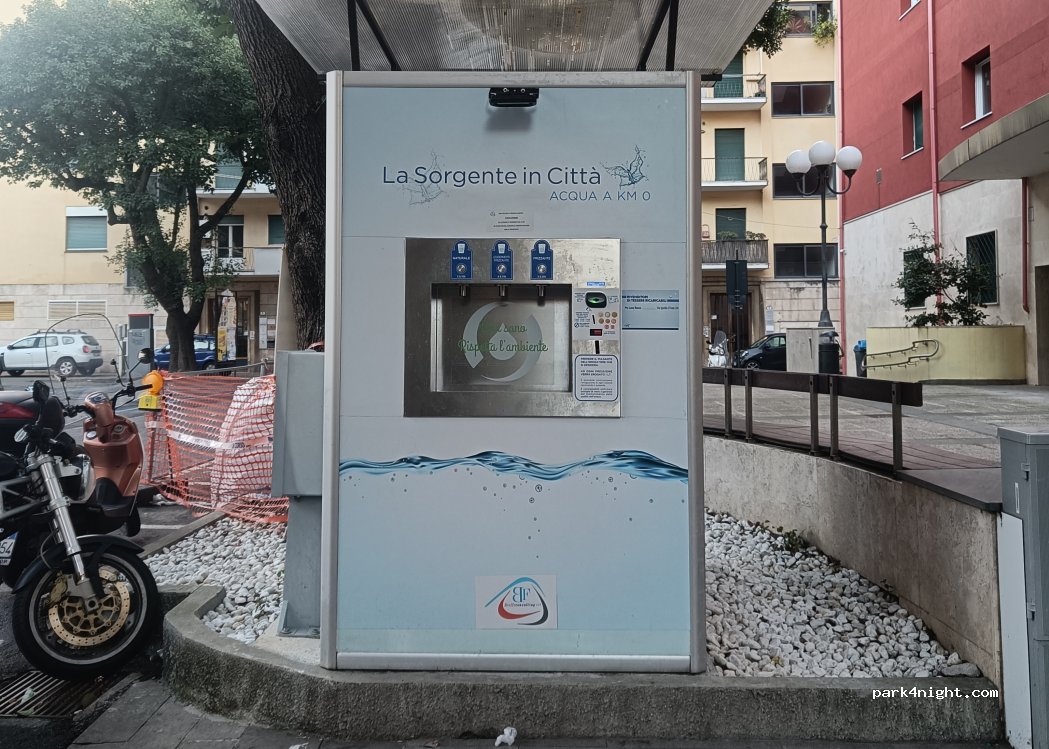 (16036) Recco - 1 Piazza Giacomo Matteotti — foto