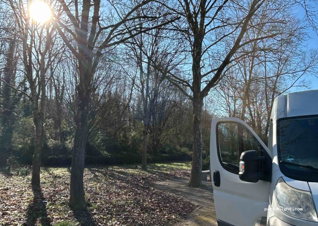 (21190) Bligny-lès-Beaune - Unnamed road — foto 2