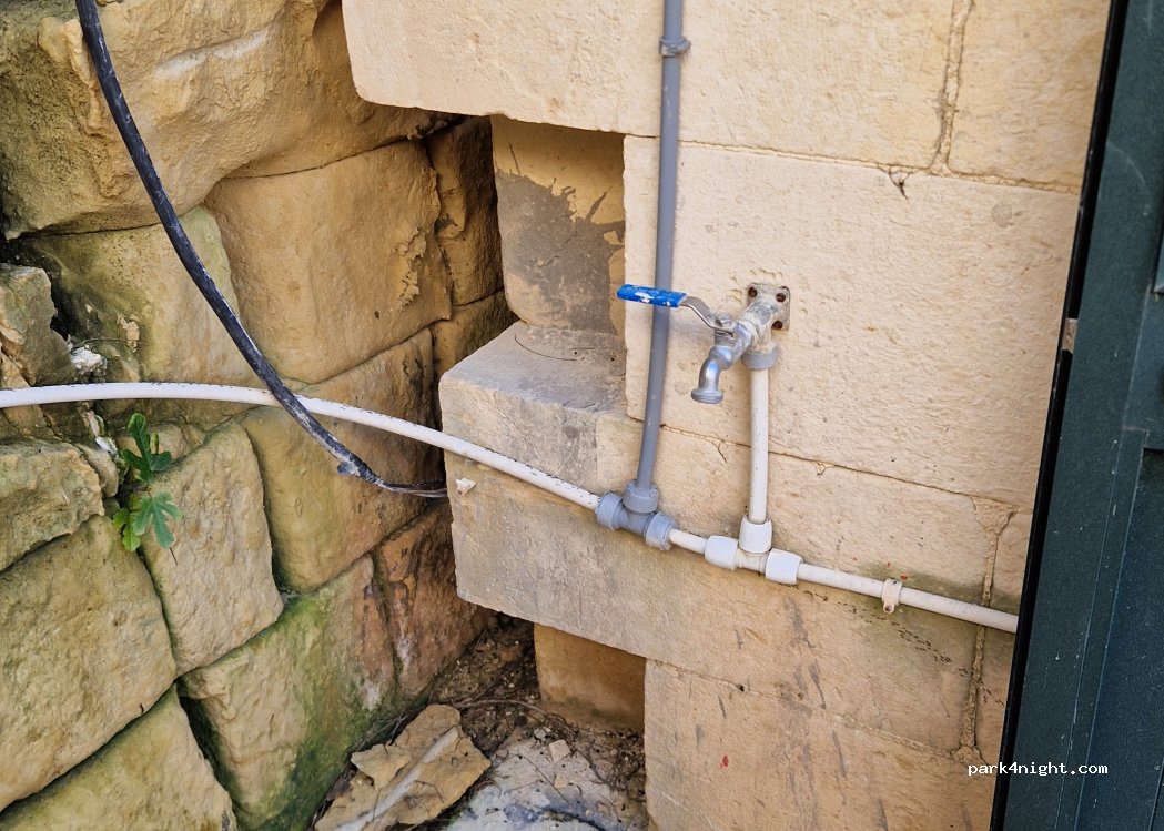 (1055) L-Għarb - Triq Tumas Cassar — foto