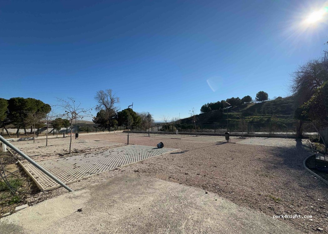 Área de Autocaravanas Fuente del Lavadero — foto 2