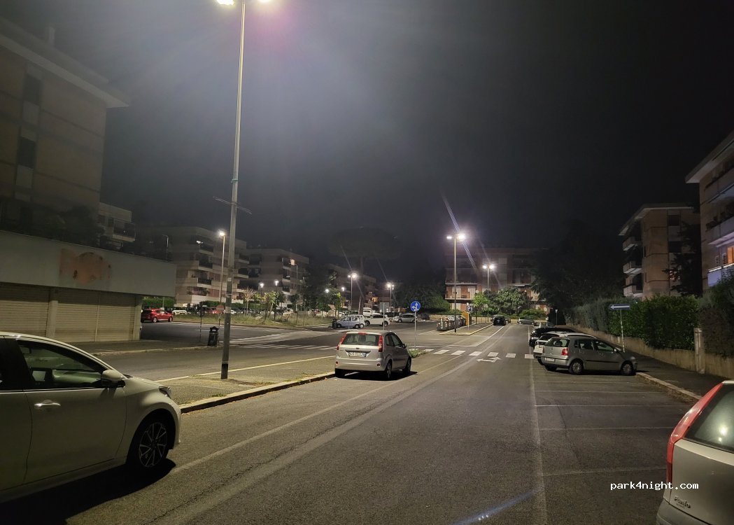 (00139) Roma - 1 Piazza Vinci — foto