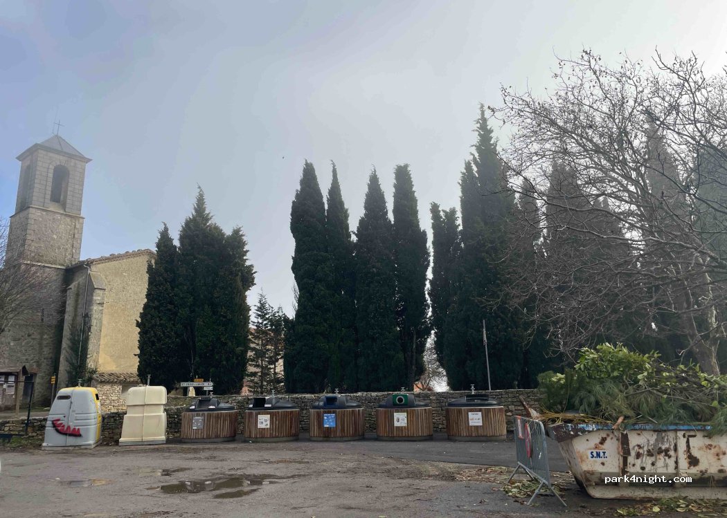 (04110) Vachères - D114 — foto 2