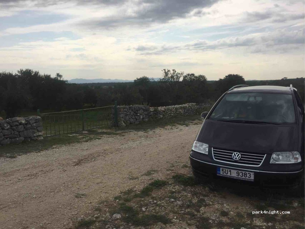 (23207) Sikovo - Unnamed Road — foto 3