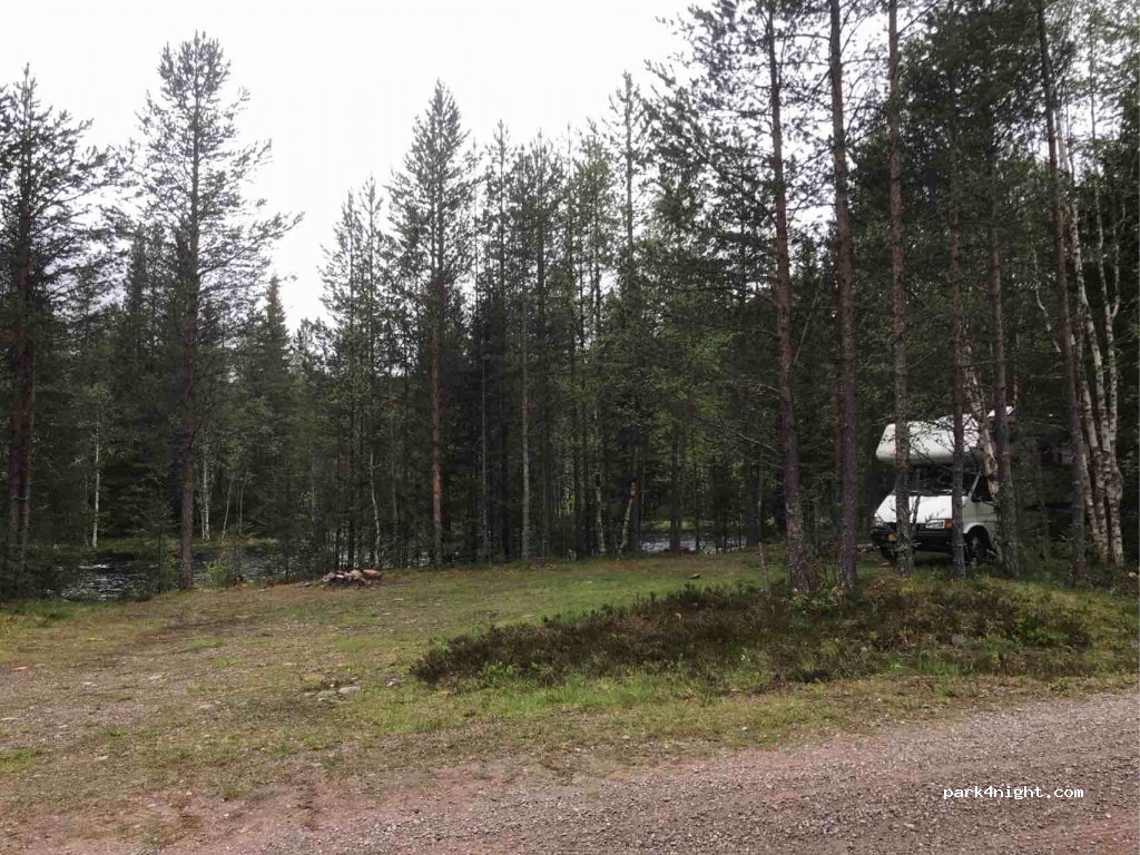 (790 90) Mörkret - Unnamed Road — foto