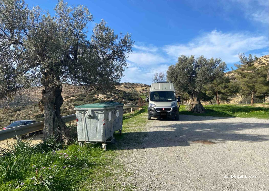 (704 00) Phaistos - EO Faistou - Kalon Limenon — foto
