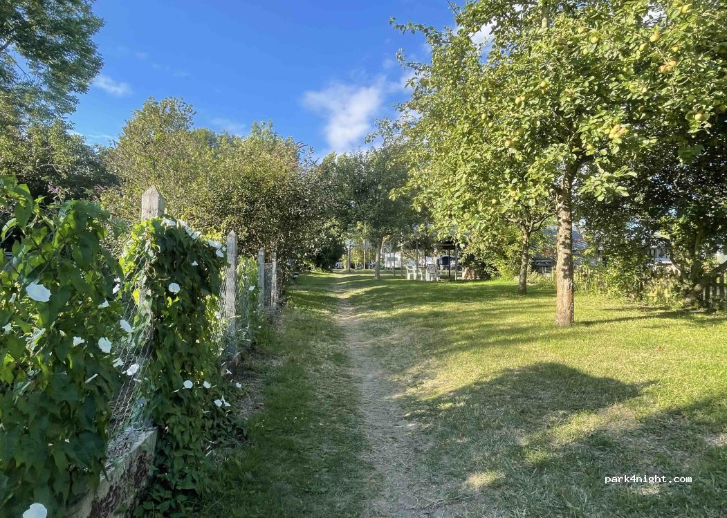 La ferme des becs plats - produits de la ferme et camping - Agon Coutainville — foto 3