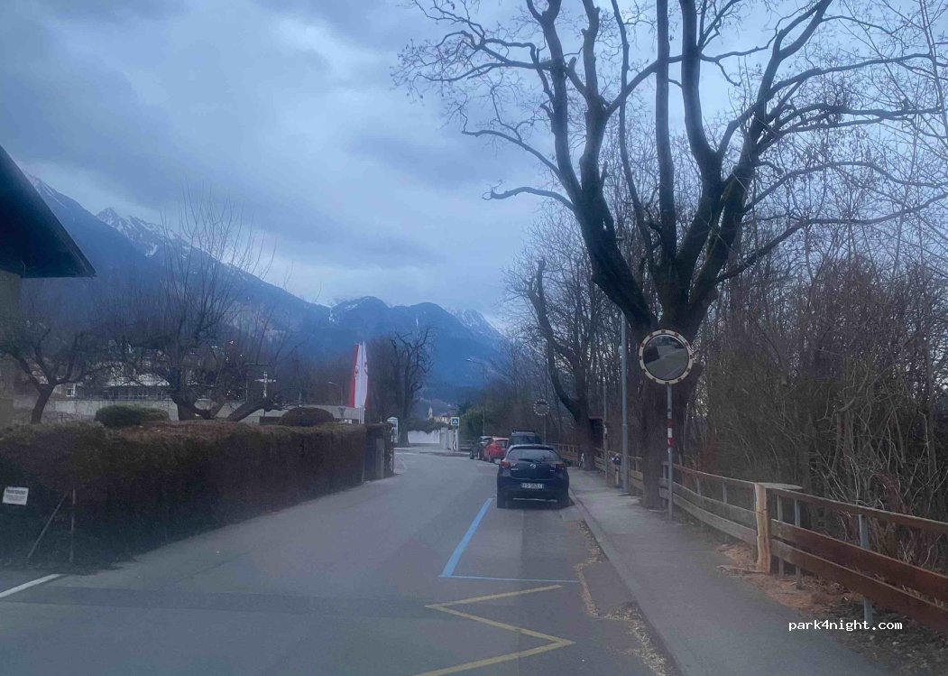 (6020) Innsbruck - 2e Sonnenstraße — foto