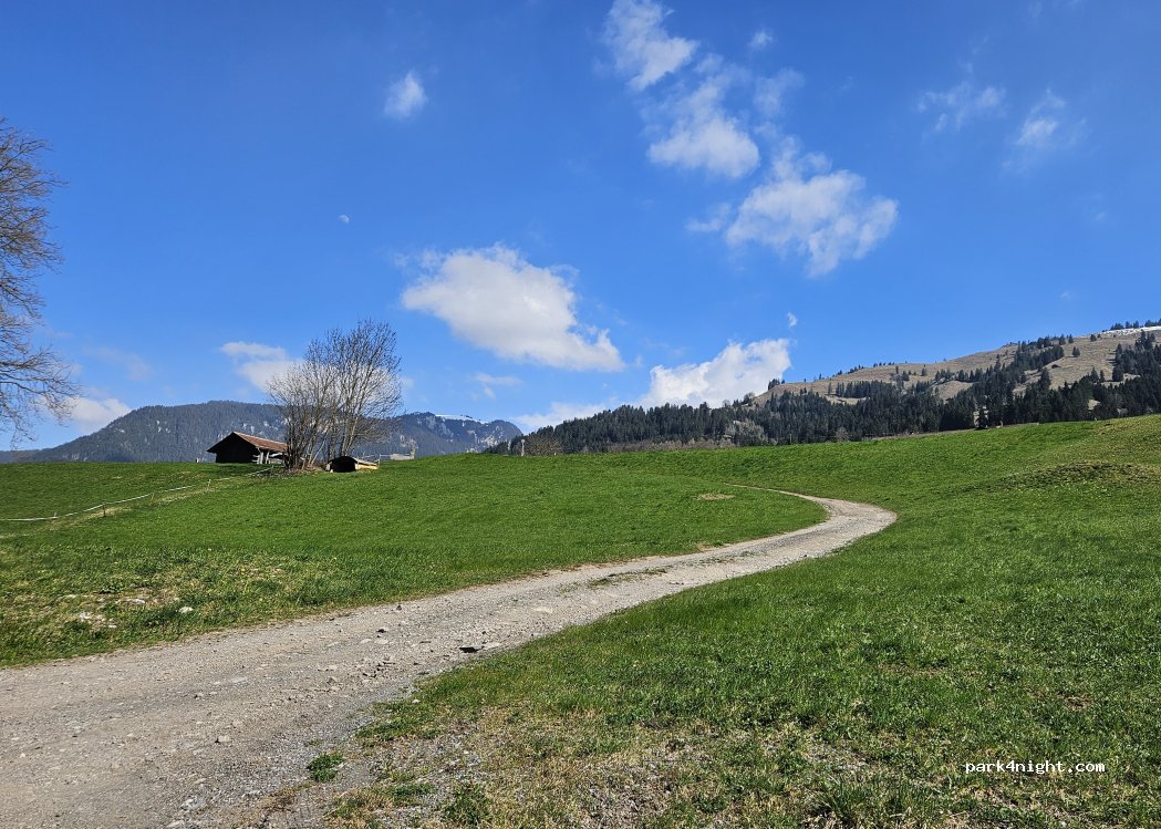 (3713) Reichenbach im Kandertal - 218 Kienstrasse — foto