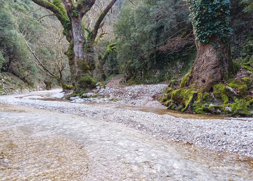 (462 00) Acherontas - Unnamed Road — foto 2