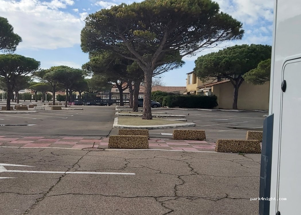 (13270) Fos-sur-Mer - 230 Avenue du Sable d’Or — foto 2