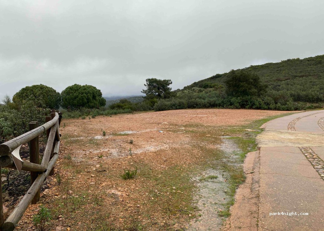 (06660) Fuenlabrada de los Montes - — foto