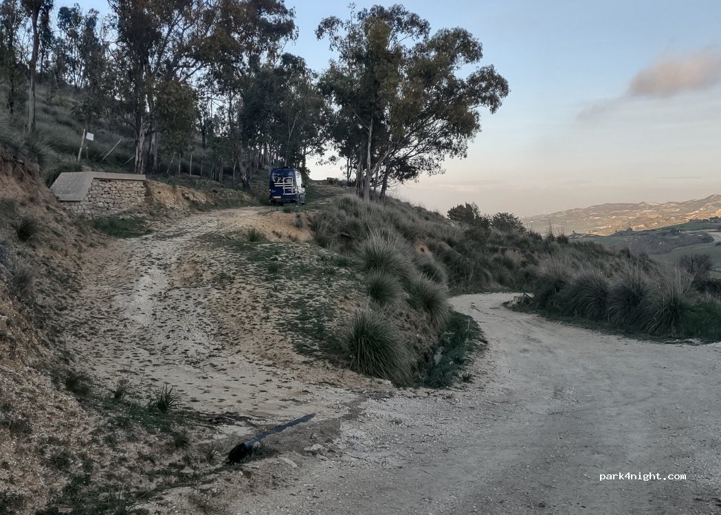(95041) San Michele di Ganzaria - Unnamed Road — foto 3