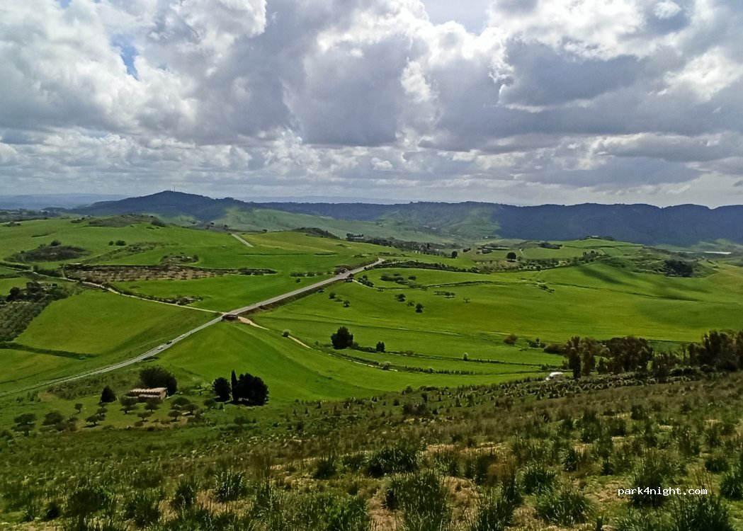 (95041) San Michele di Ganzaria - Unnamed Road — foto 4