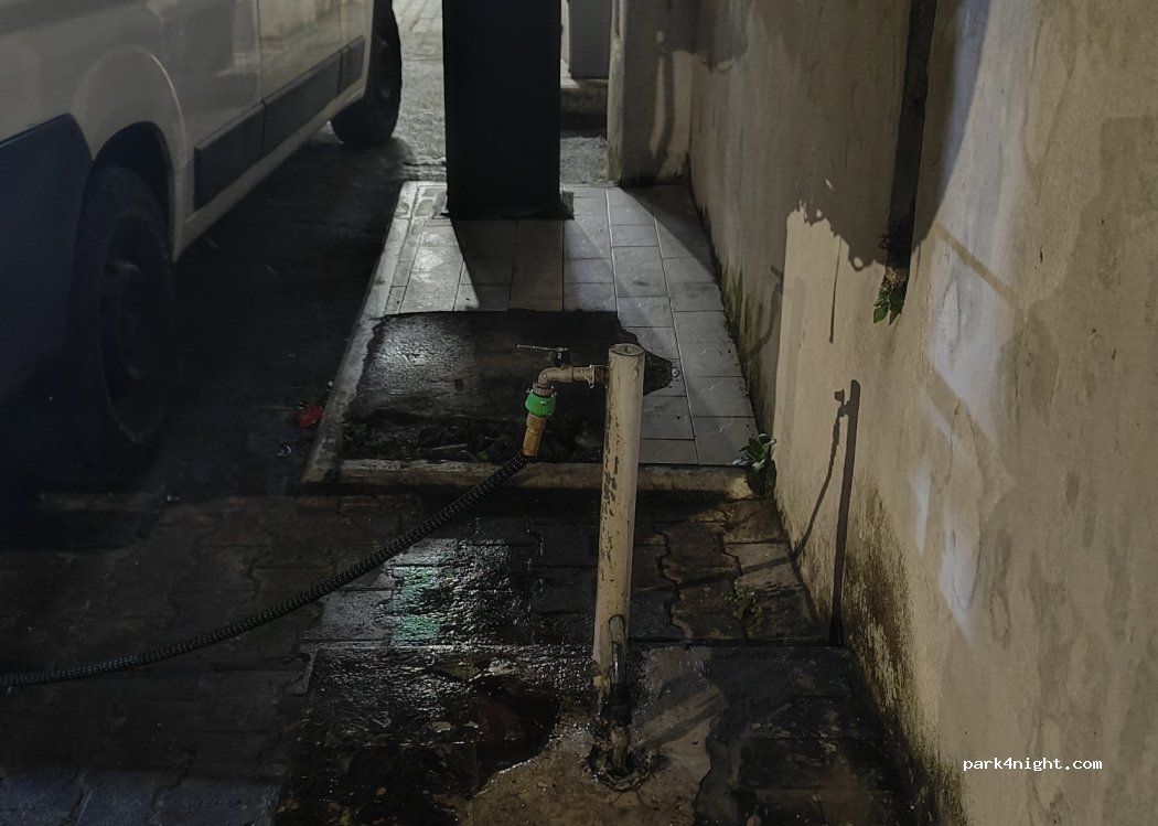 (80131) Napoli - 7 Via Miano — foto